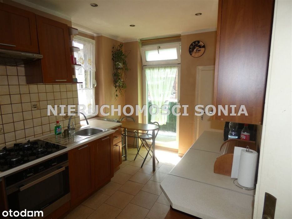 Apartment in Bytom, Śródmieście - Więcej