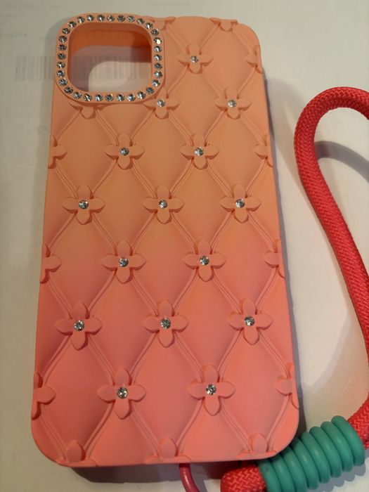 Etui na iphone 13