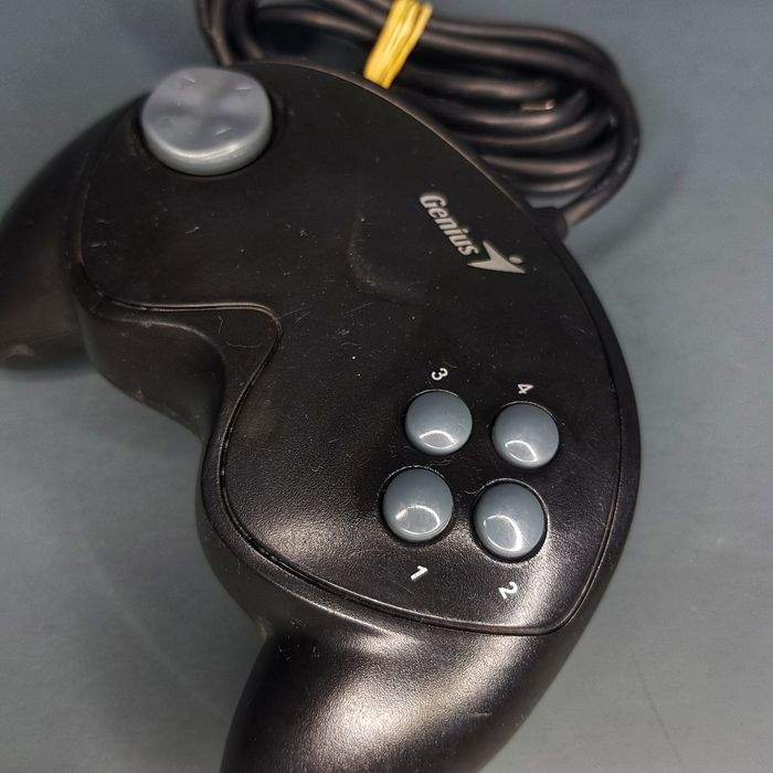 Comando/joystick para computador.