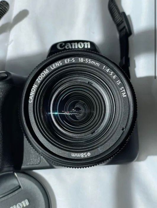 Canon 200D Kit Completo