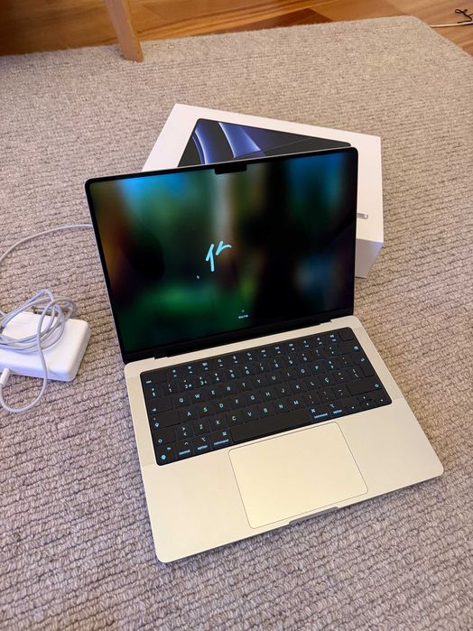 Apple MacBook Pro 14" | M2 Max | 32GB | 1TB SSD
