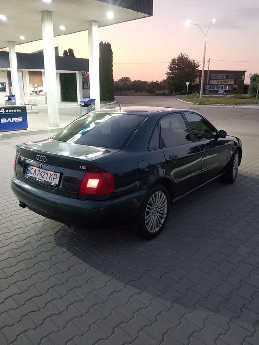 Продам автомобіль Ауді А4 б5