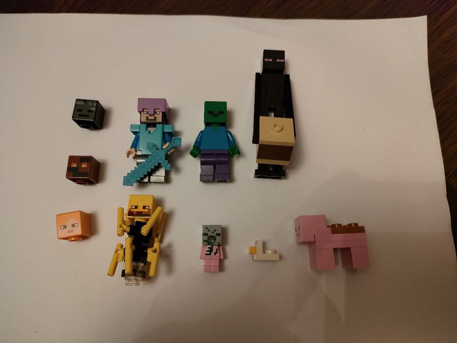 LEGO minifigurki Minecraft
