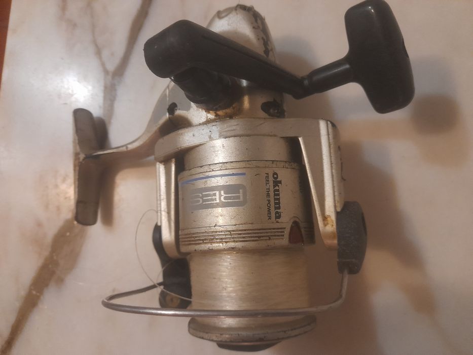 Carreto de Pesca Okuma Usado