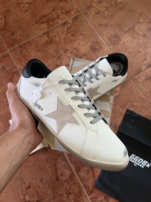 Golden Goose superstar