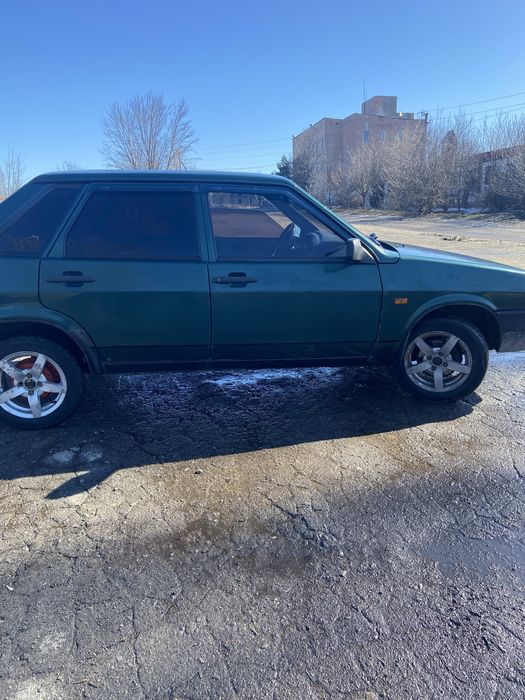 Продам ваз 21099