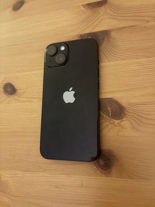 iPhone 14 w idealnym stanie