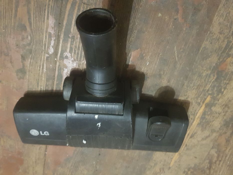 Щетка на пылесос LG