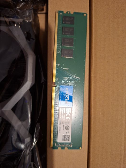 Memoria Crucial 8gb
Memória Crucial 8GB DDR4 2400MHz




Crucial CT8G4