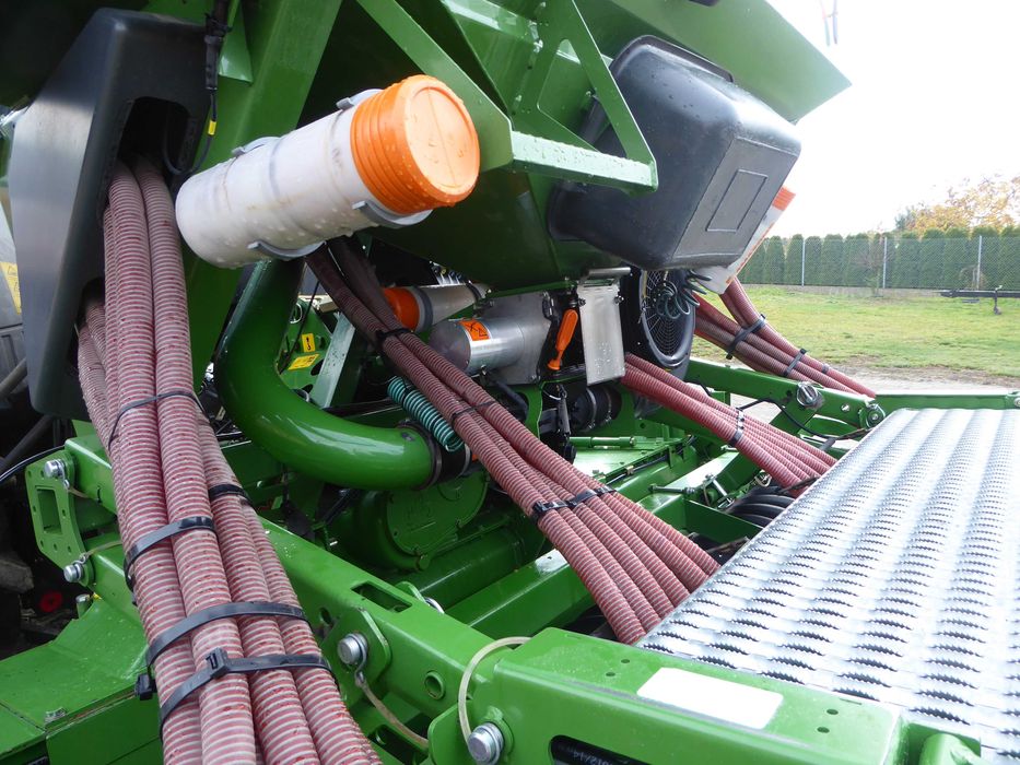 Agregat Uprawowo siewny Amazone AD-P 4000 Special