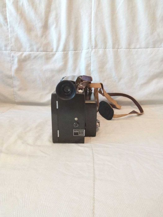 Кінокамера Київ 16У