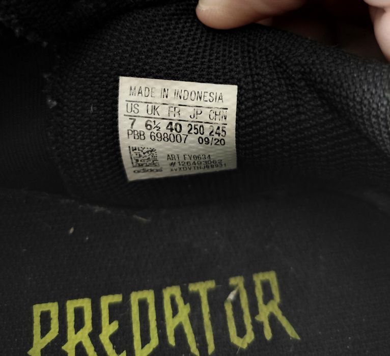 Buty piłkarskie predator adidas r40
