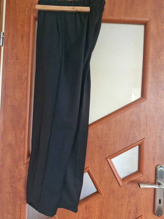 Sprzedam Nowe Spodnie MOTEL roz.M