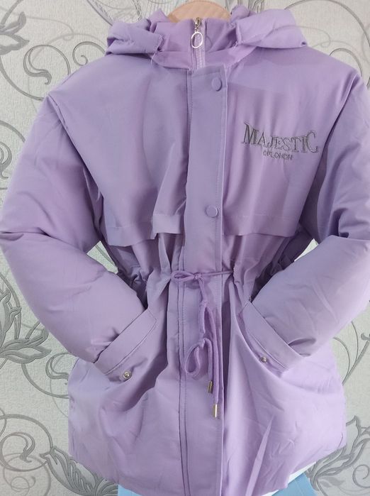 Зимняя куртка на девочку