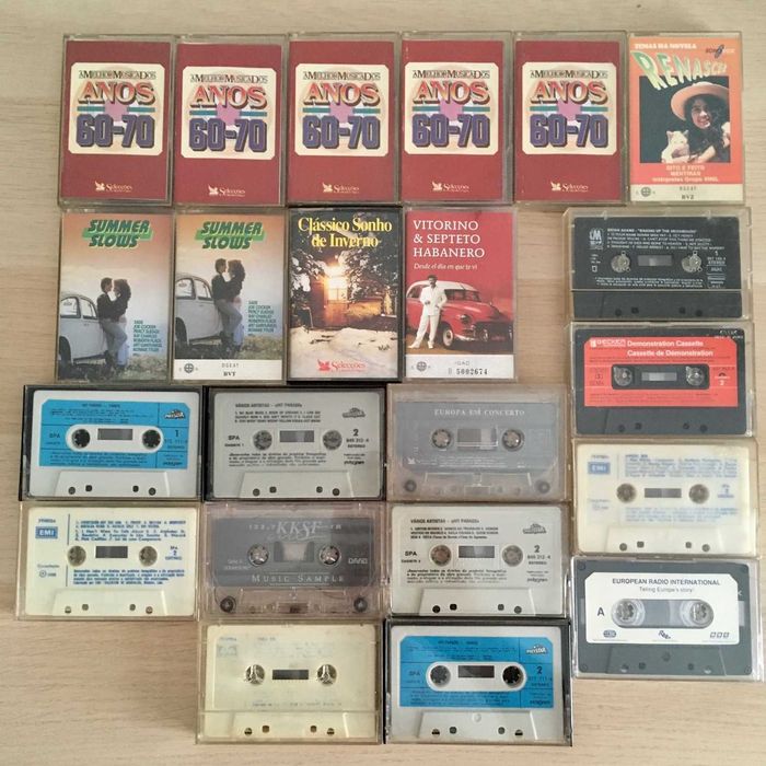 Lote de 57 cassetes áudio originais