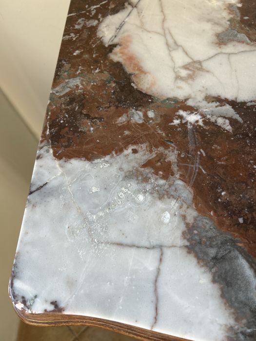 Komoda w stylu art déco