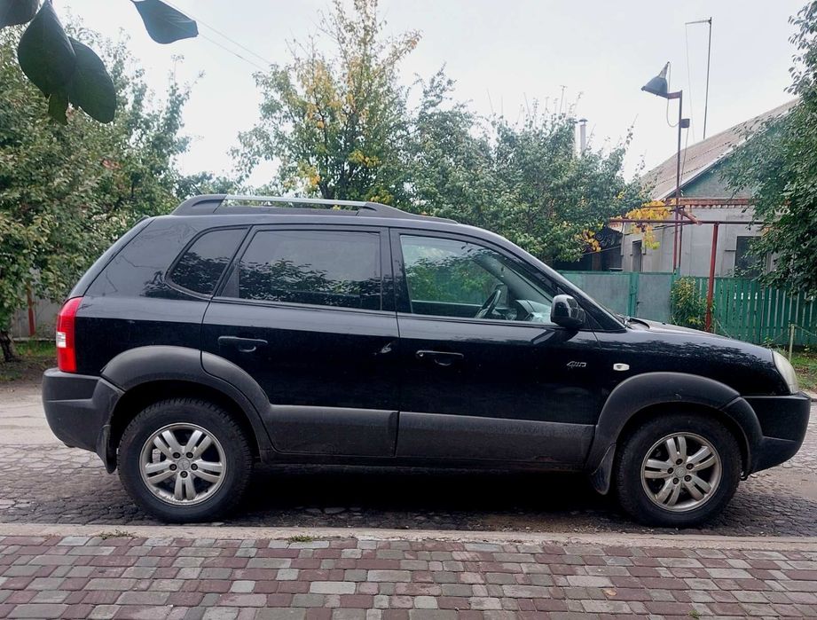 Продам HyundaiI TUCSON  4×4.