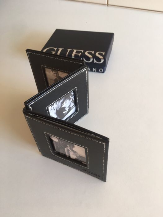 Guess Leather Frame64409127325953122