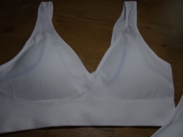 Primark biustonosze 2 viale sportowe nowe S