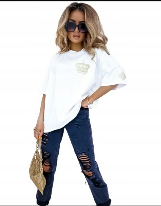 T-shirt Oversize O'La Bianka olb ecru korona
T-shirt Oversize O'La Bi