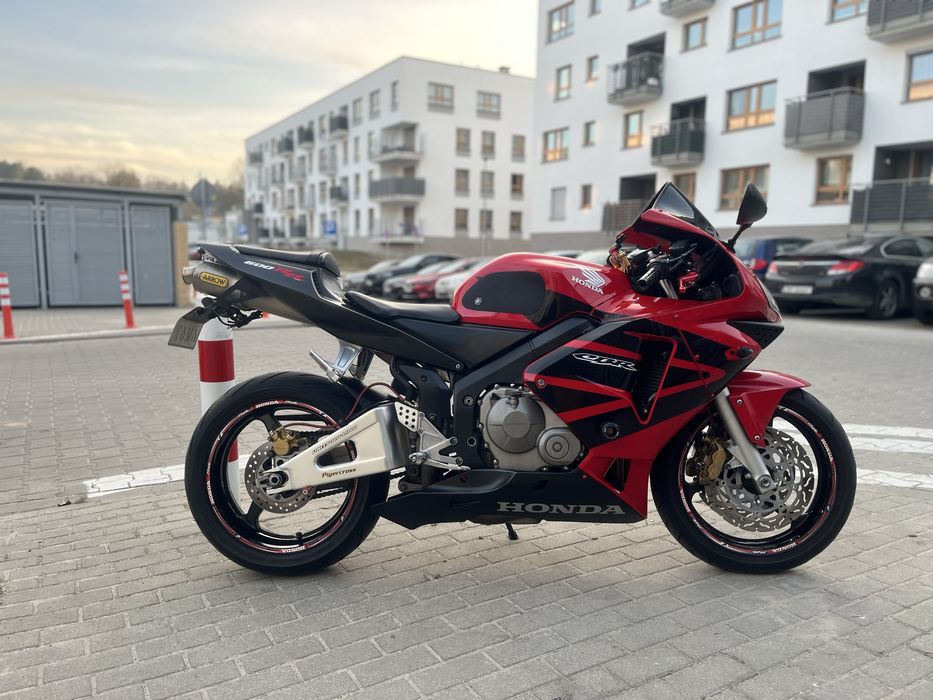 Honda cbr600rr pc37