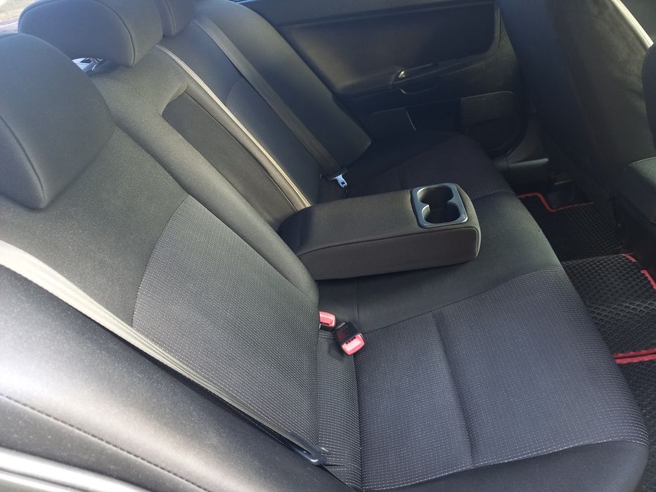 Mitsubishi Lancer X газ/бензин