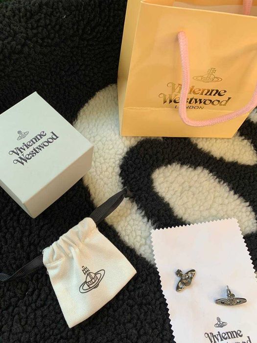 Kolczyki Vivienne Westwood