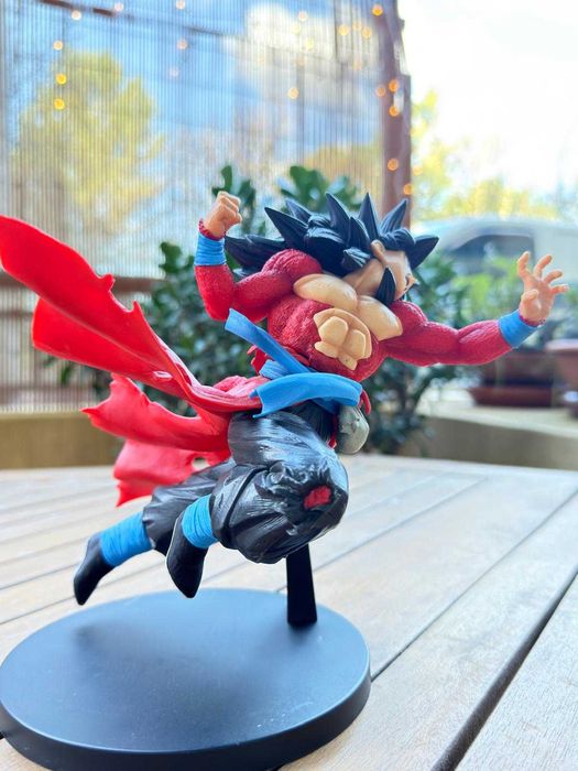 Action Figure SDBH 9th Anniversary – Goku Super Saiyajin 4|Original