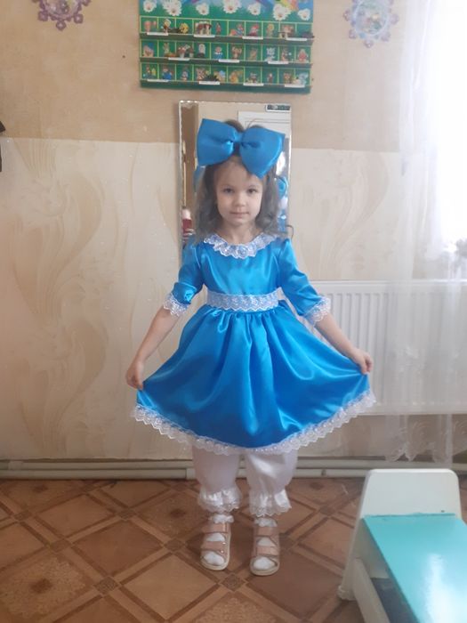 Костюм на свято Мальвіна