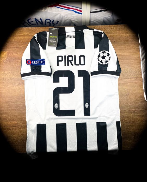 (XL) A. PIRLO 21 JUVENTUS FINAŁ LIGI MISTRZÓW 2014/2015 Vintage Nowa Czarna x Biała Domowa Piłkarska Koszulka Sportowa Jersey Kolekcjonerska T-shirt