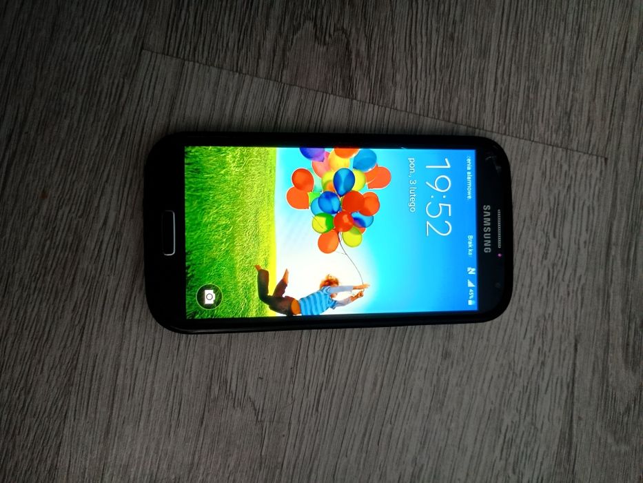 Sprzedam telefon Samsung