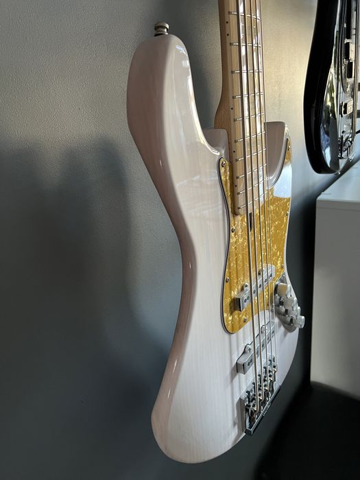 Gitara basowa Sire V7 - 5 Marcus Miller White Blonde