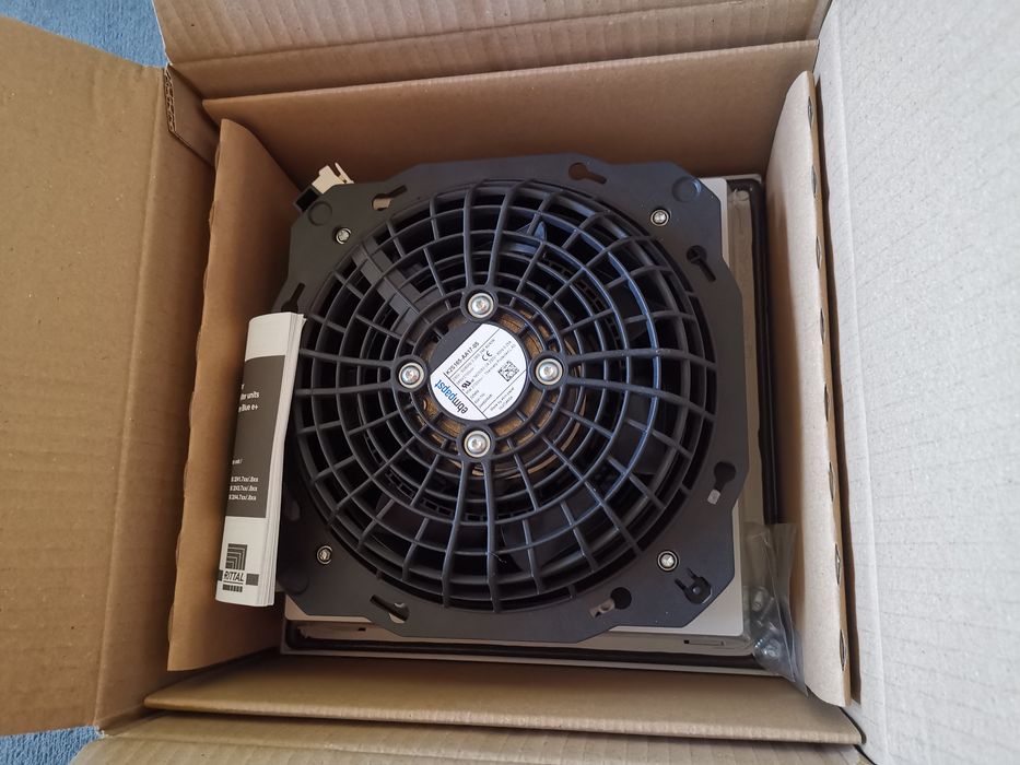 Wentylator filtrujący Blue e+ RITTAL SK 3241.700