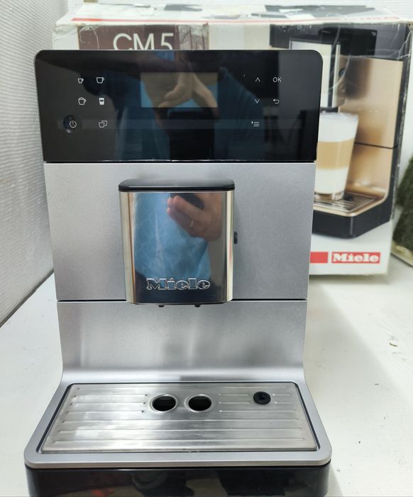 Miele кавоварка кавомашина CM 5500