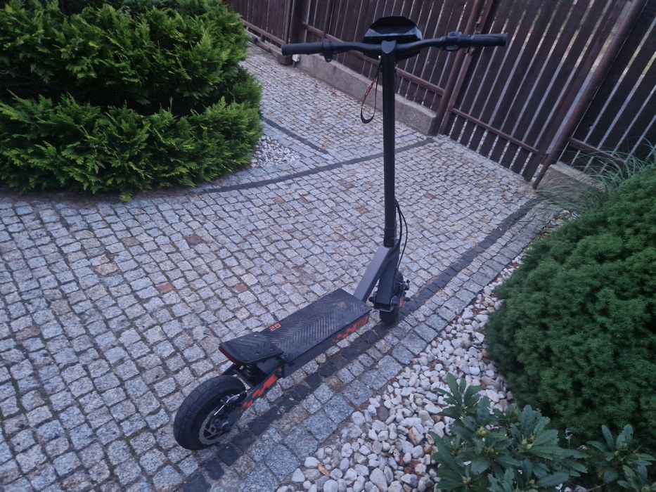 Hulajnoga kukirin g2