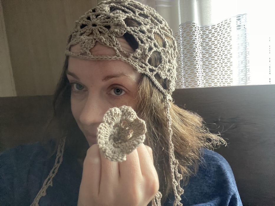 Mesh hat czapka siateczkowa ciemny beż