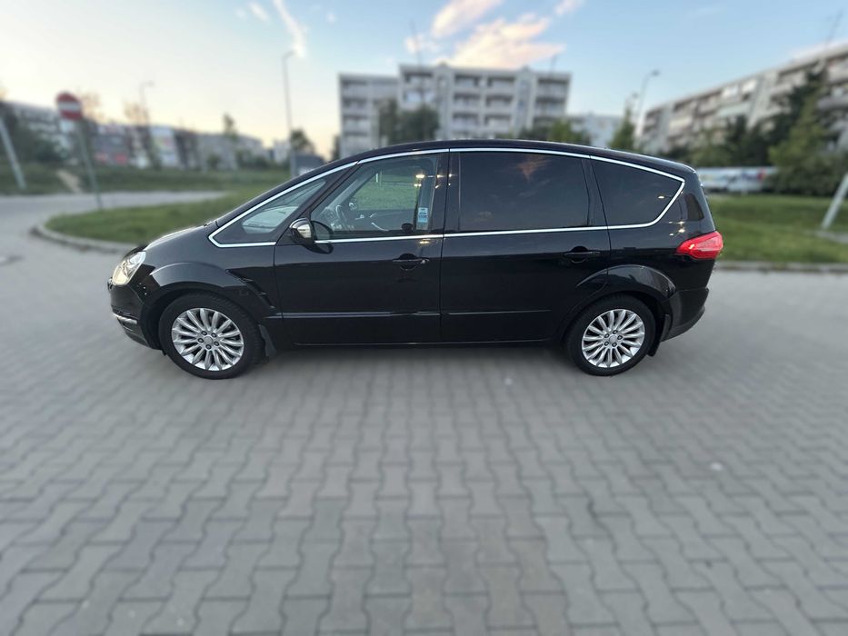 Ford S-Max Titanum