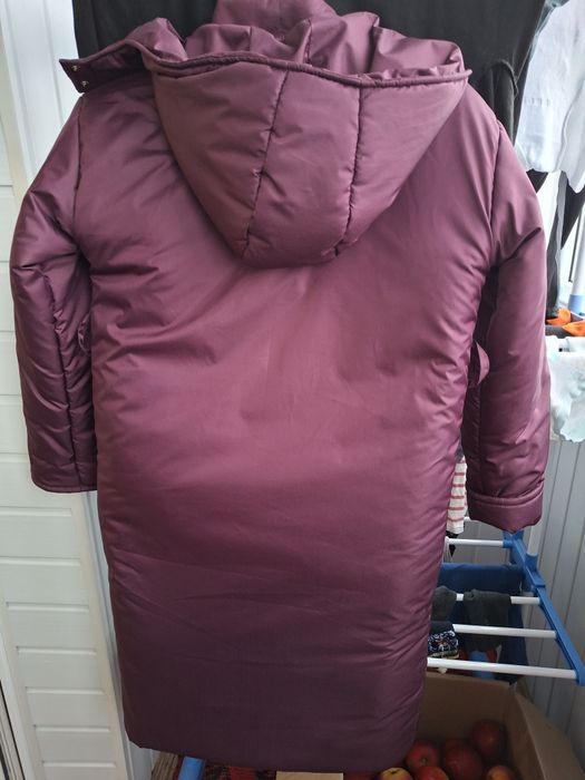 Пуховик, пальто, зимова курточка для дівчинки