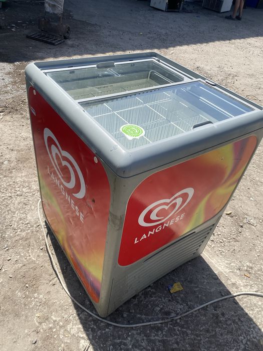 Холодильный шкаф Хлодильник витрина Двухдверный Однодверный ларь