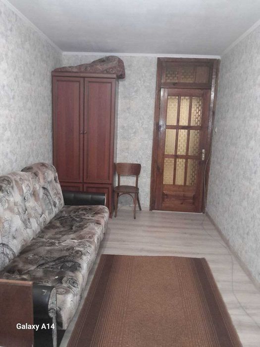 Сдам! комнату в квартире для девочки район Б. Авангард 2999 за все.