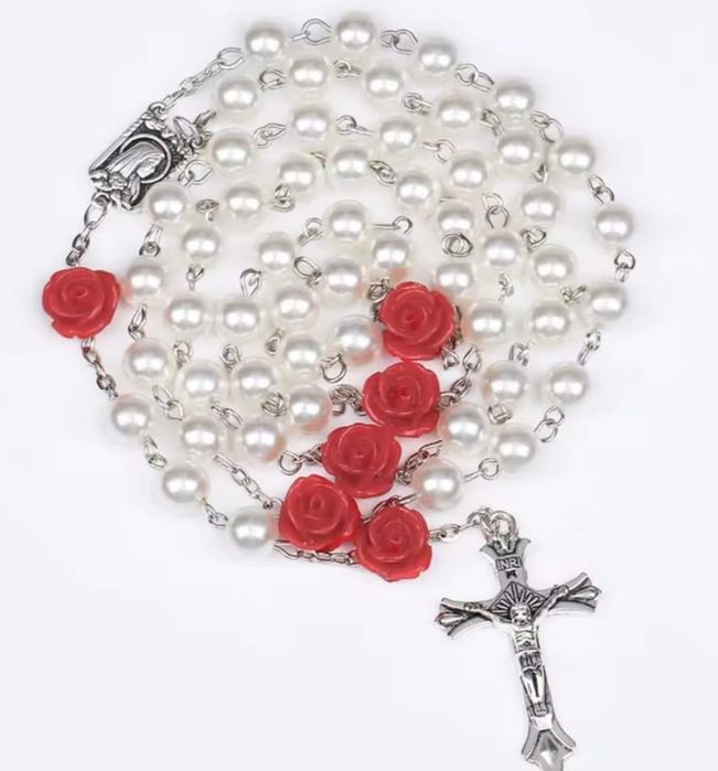 Nowy elegancki różaniec oraz naszyjnik damski