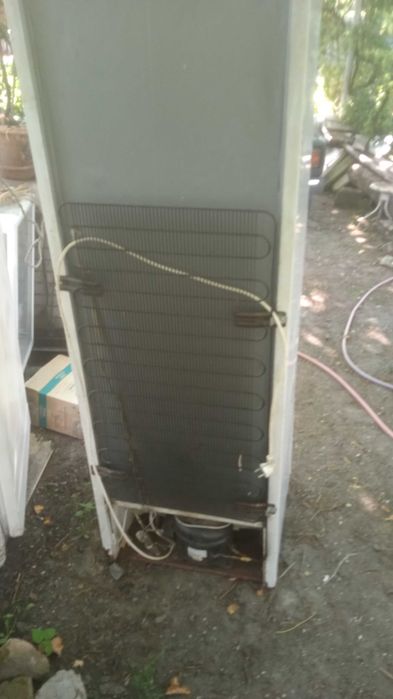продам холодильник б/у