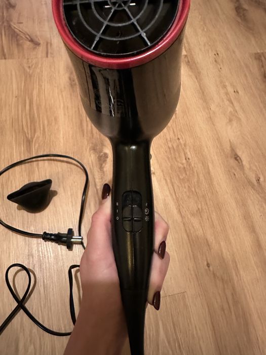 Фен для волосся філіпс DryCare Essential IONIC потужність 1600 / 2100W