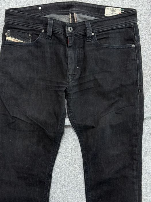 Czarne spodnie męskie Diesel w33
