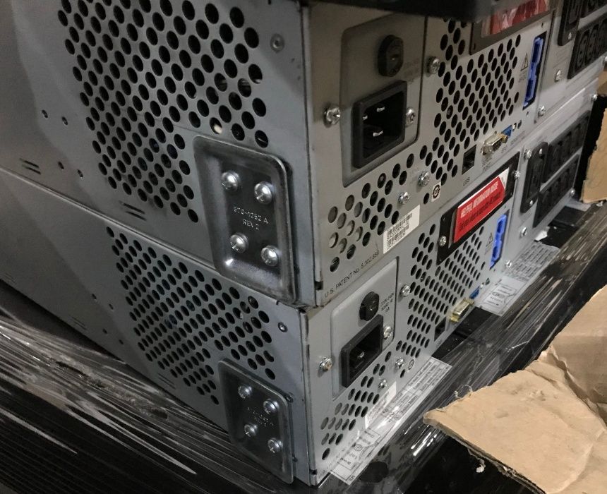 упс APC smart ups XL 2200 VA 3U (SUA2200RMXLI3U)