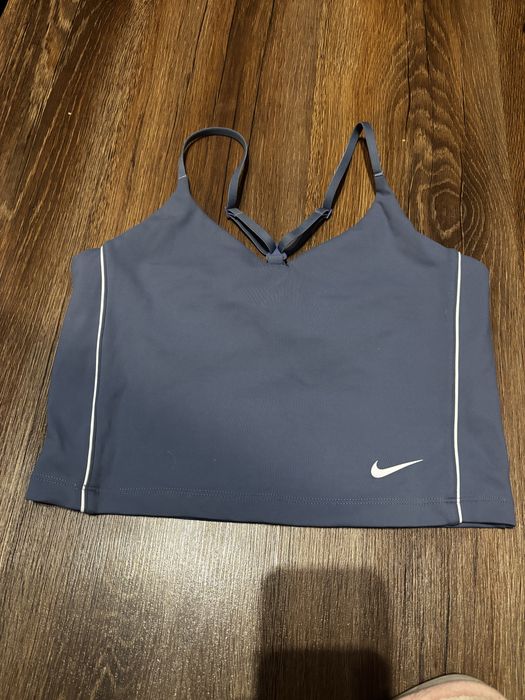 Топ спортивний Nike S