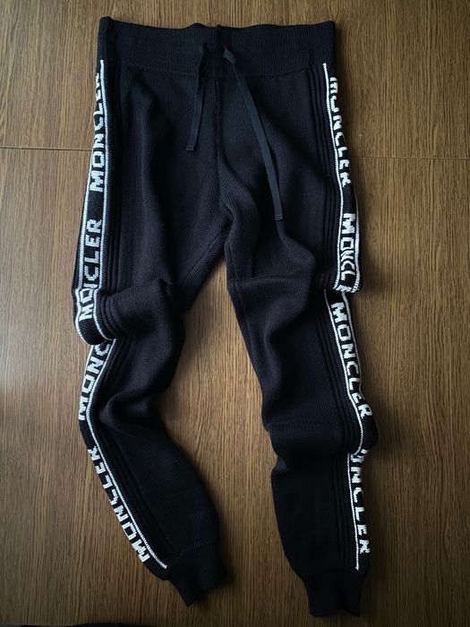 Moncler вовна джогери