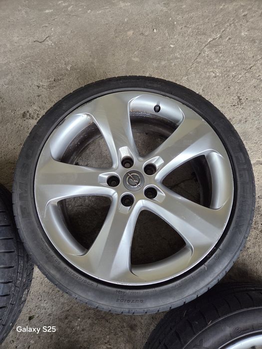Alufelgi 19" 5x115  kompletne koła 235/40 r19