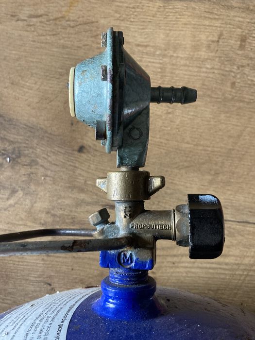 Predom Metrix  1RK0,8 PN  Reduktor do butli turystycznej