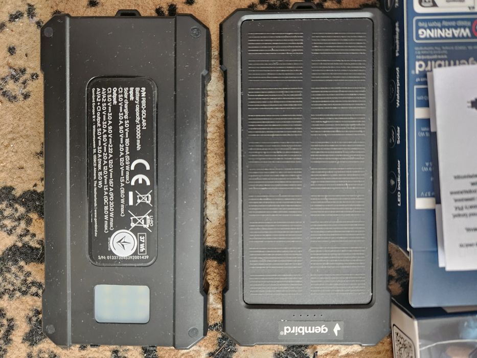 Павербанк батарея зарядка фонарик сертифікований 10000mAh лампочка